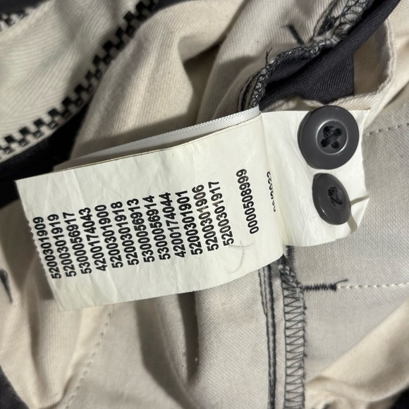 VANS Sz 30 Authentic Chino Slim Fit Grey Trousers Extra Button NEW WITH TAGS - Picture 13 of 16